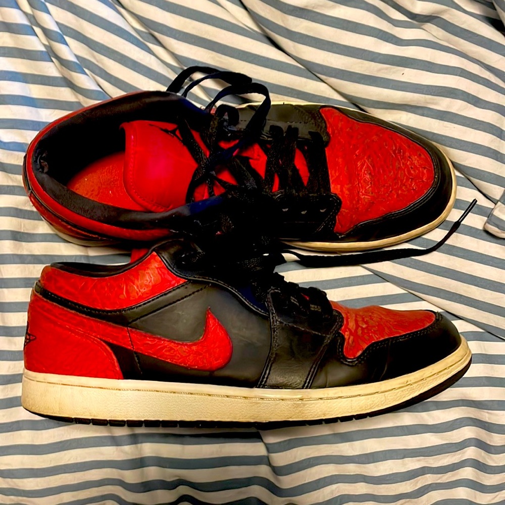 Jordan 1 low elephant print bred